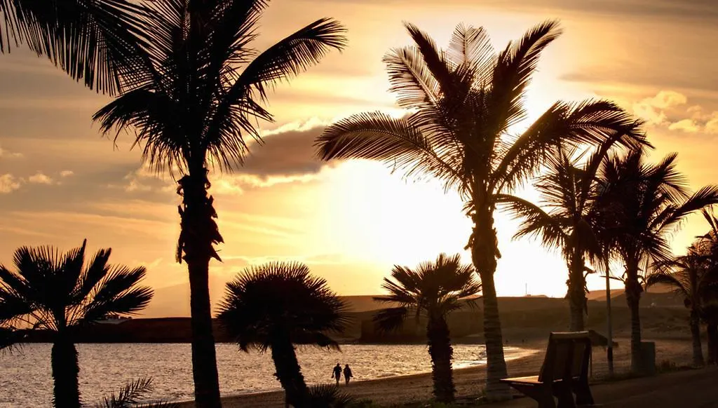 On The Beach Corralejo 0*,  Espagne